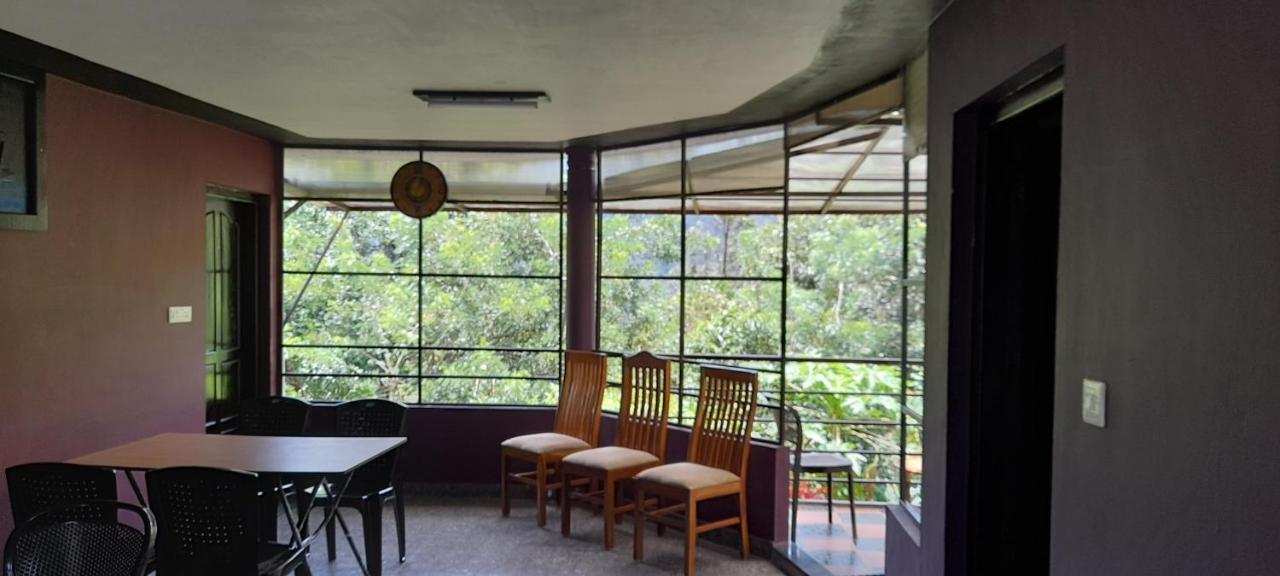 Le Farmhouse Munnar Anachal Extérieur photo